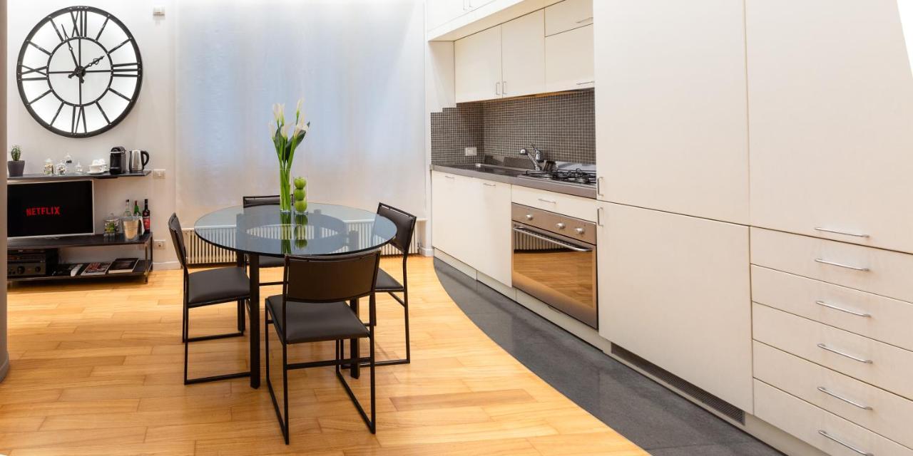 Suite Augustus - Free Parking เจนัว ภายนอก รูปภาพ